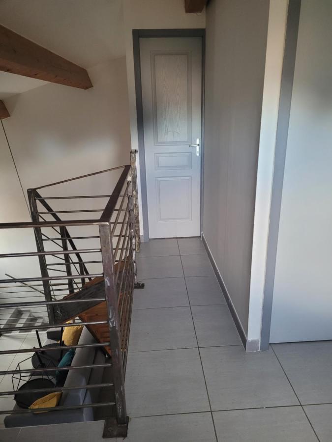 Appartement Avec Exterieur エーグ・モルト エクステリア 写真